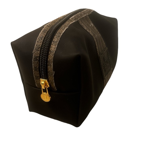 FENDI COSMETIC POUCH - Picture 3 of 8